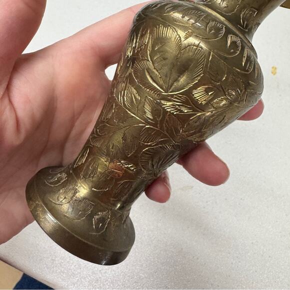 Vintage Brass Floral Etched Mini Bud Vase Boho Home Decor Made In India - Picture 2 of 8